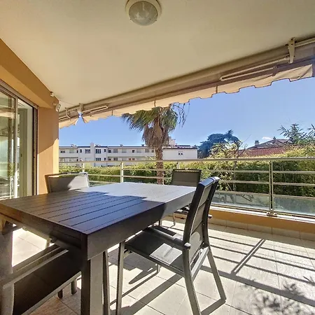 Apartment - Basse Californie - 3 Pieces *